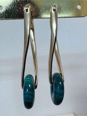 Sterling Silver, gold plated drop earrings with agate stone